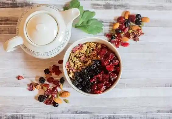 Cranberry and Rose Muesli