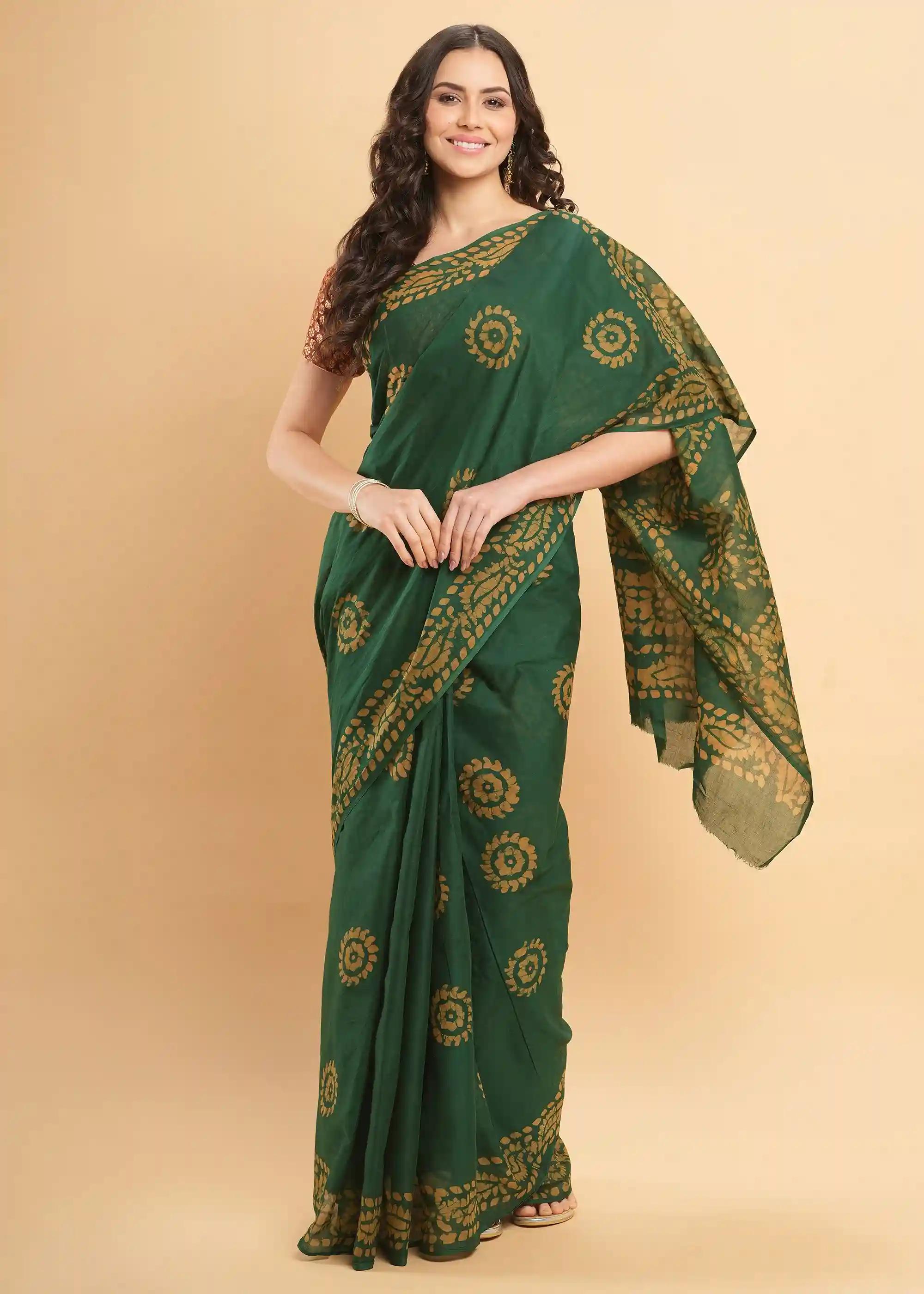 Mul Mul Pure Cotton Saree With Self Dye And Batik Prints - Green