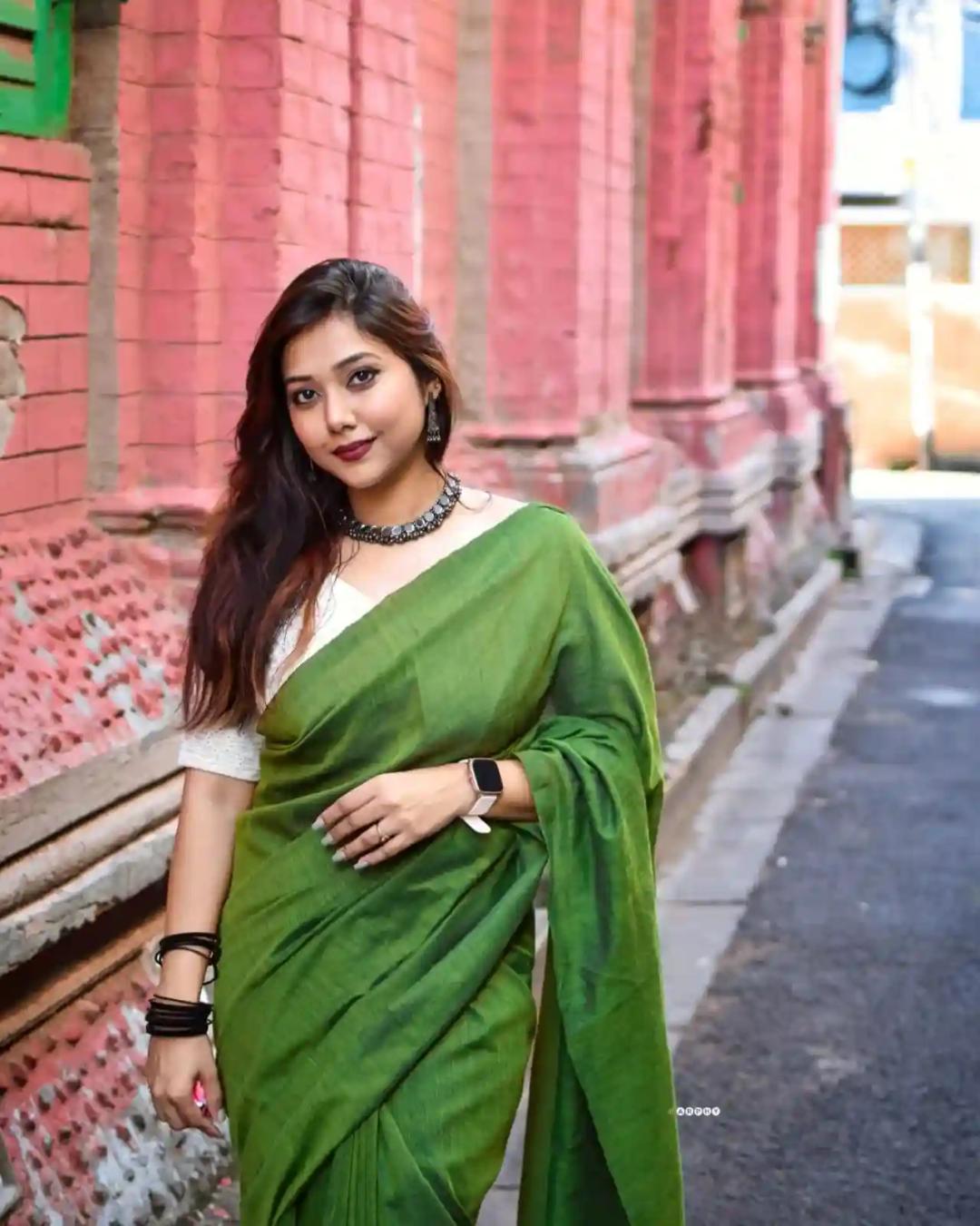 Plain Cotton Saree - Green