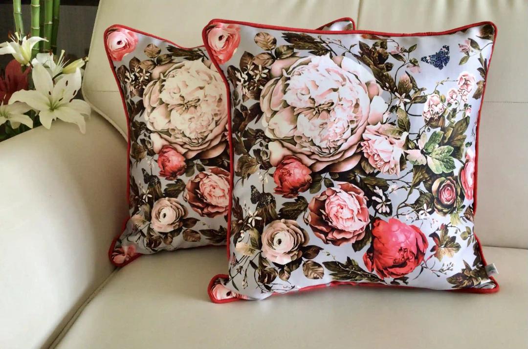 English Rose- Reversible- Cushion Covers- Grey and Red- Set of 2