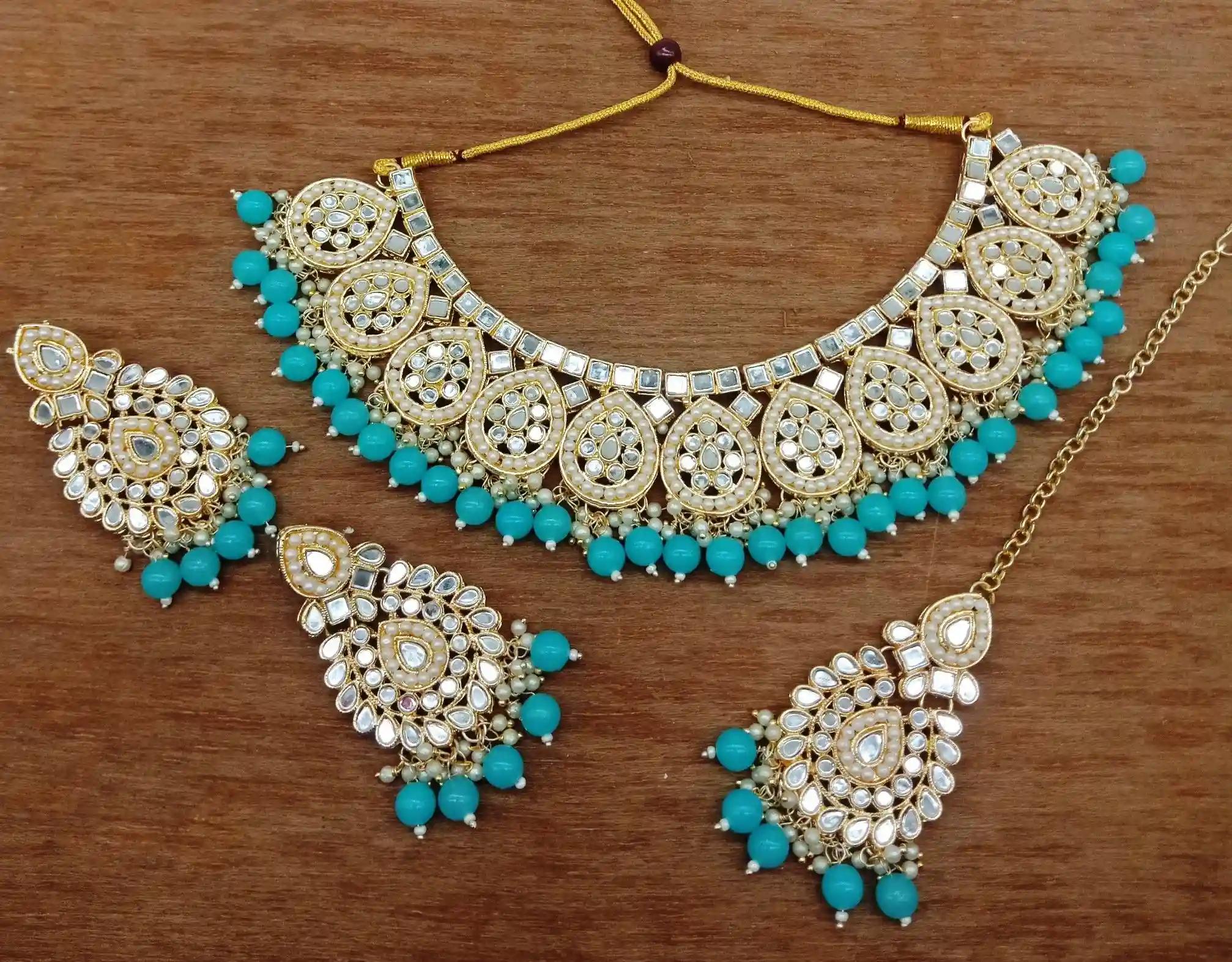 Round Drops With Mirror Style Kundan Necklace Set - Firozi