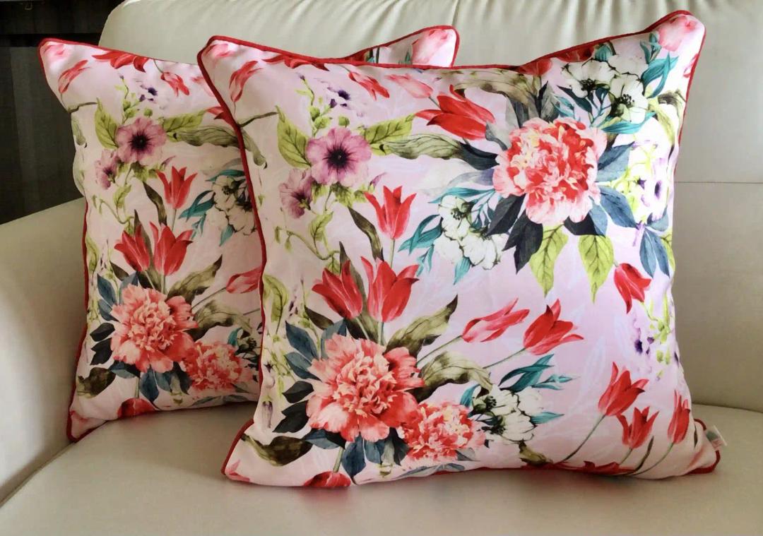 Watercolor Tulips- Reversible- Cushion Covers- Blossom Pink- Set of 2