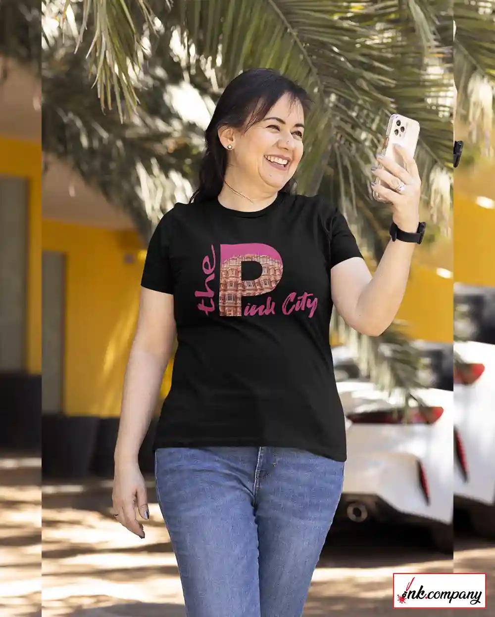 Jaipur Pink City T-Shirt: Elegant Style - S