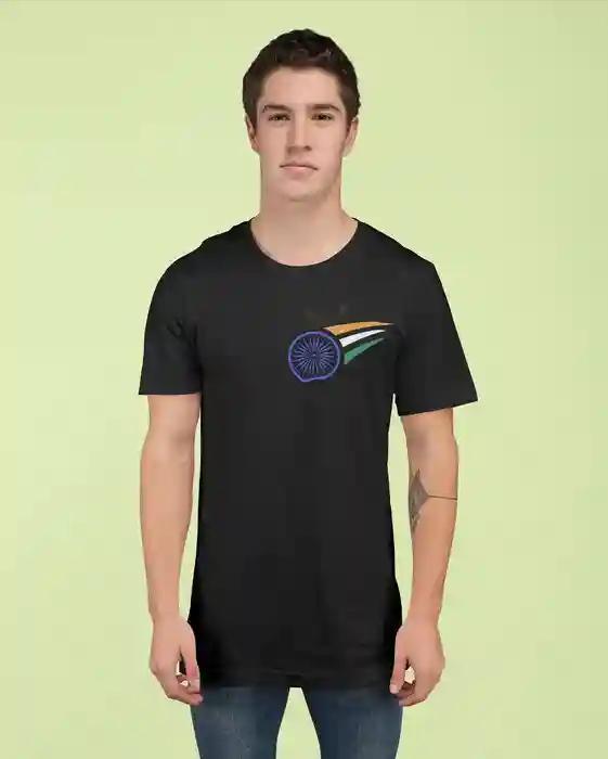 Dynamic Ashoka Chakra Tee for Men: Indian Tricolor Sparkle - S